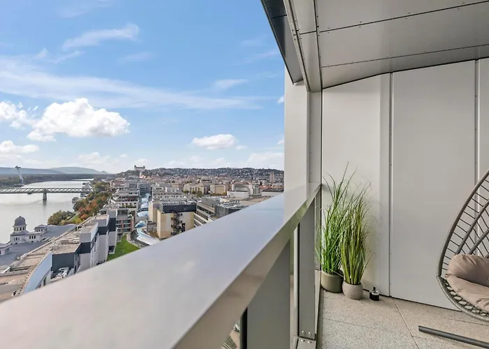 Apartament Luxury Eurovea Tower - Danube & Castle Bratysława