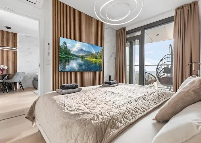 Luxury Eurovea Tower - Danube & Castle Apartamento Bratislava